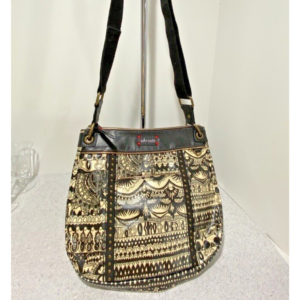 Sakroots crossbody bag shoulderbag purse adjustable woven strap Boho black cream
